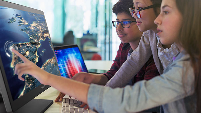 Educa&ccedil;&atilde;o